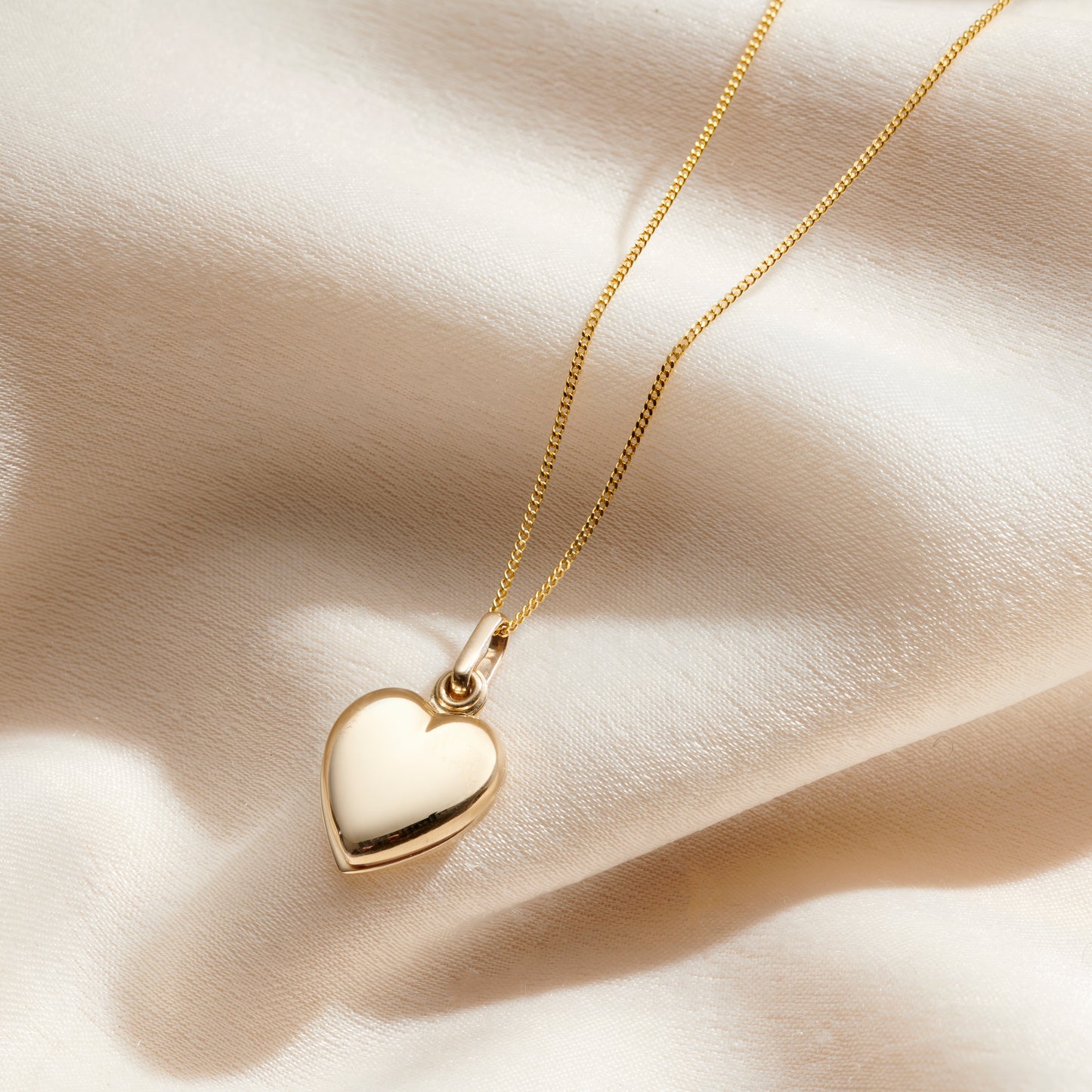 Petite 9ct Gold Heart Locket