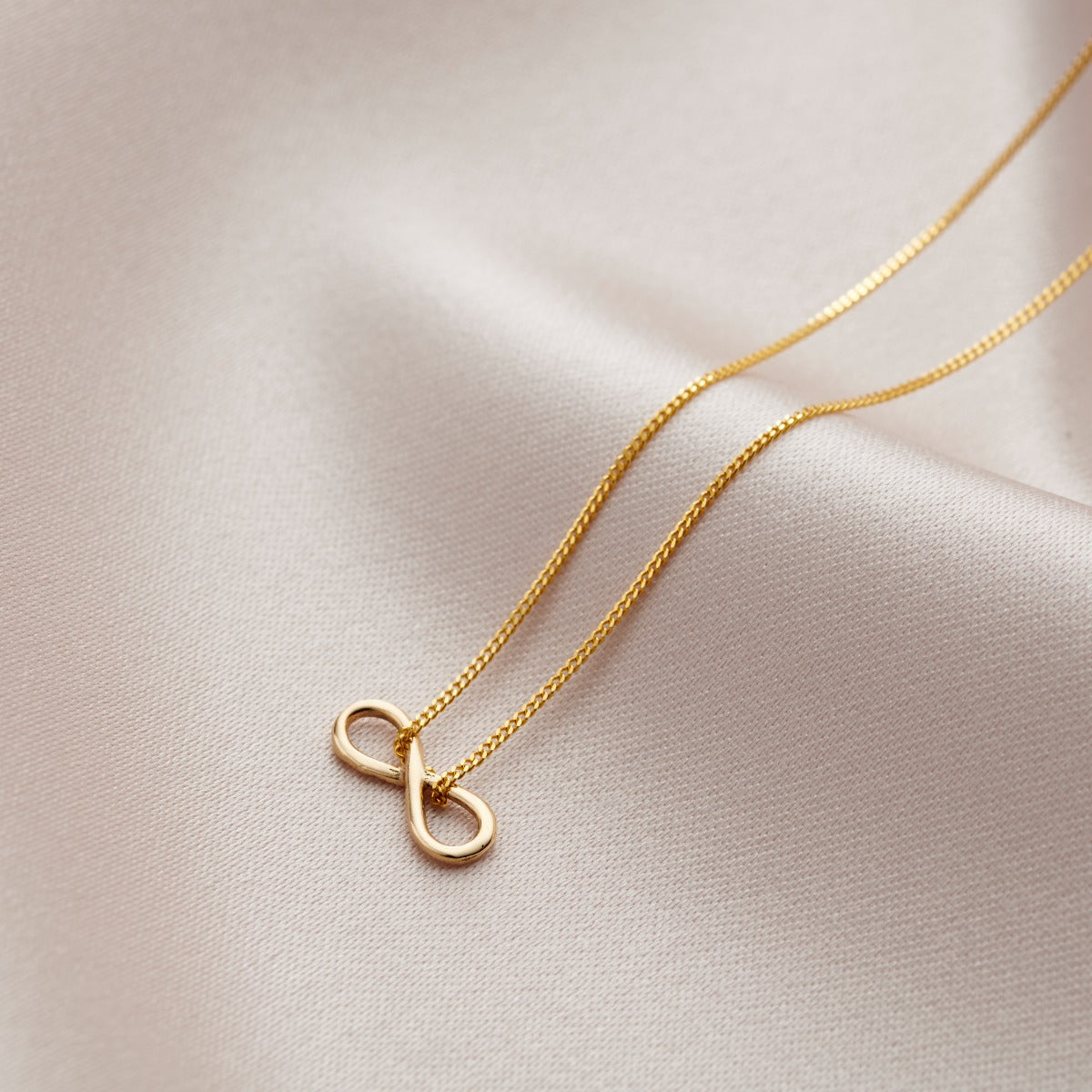 Petite 9ct Gold Infinity Necklace
