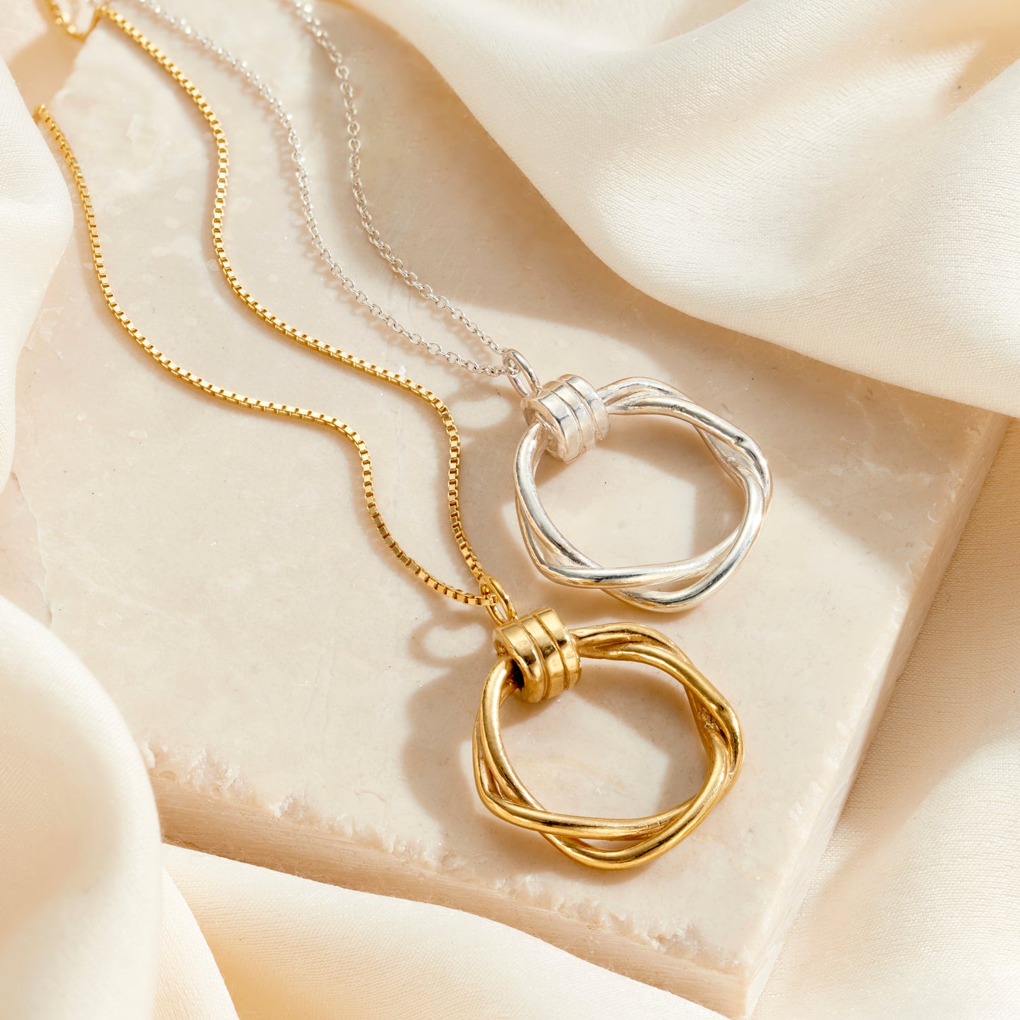 Delta Circle Pendant Necklace