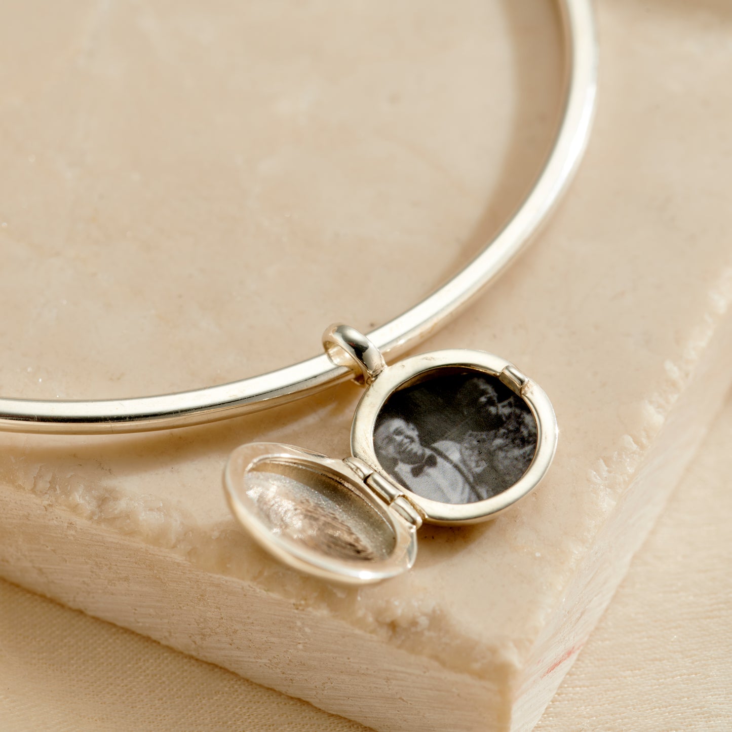 Circle Finger Print Locket Bangle Kit
