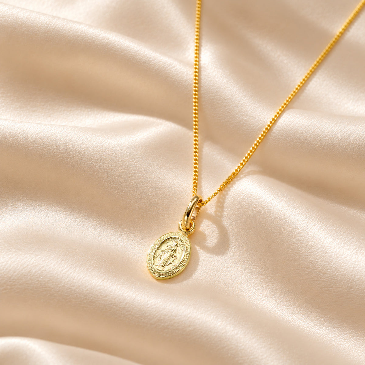 9ct Gold Holy Mary Pendant Necklace