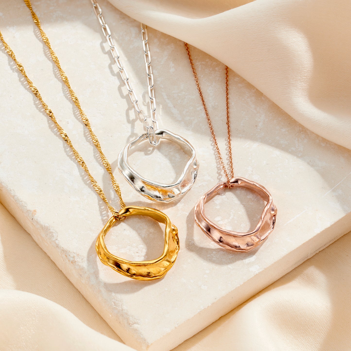 Organic Fluid Circle Pendant Necklace
