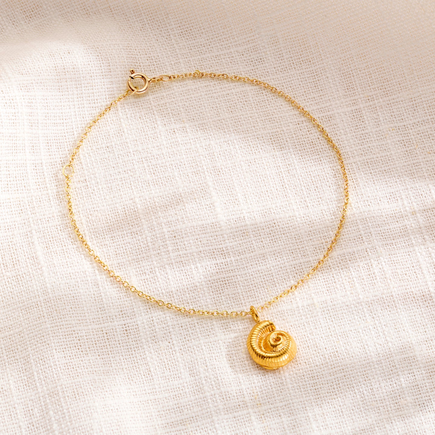 Mini Tidal Shell Bracelet