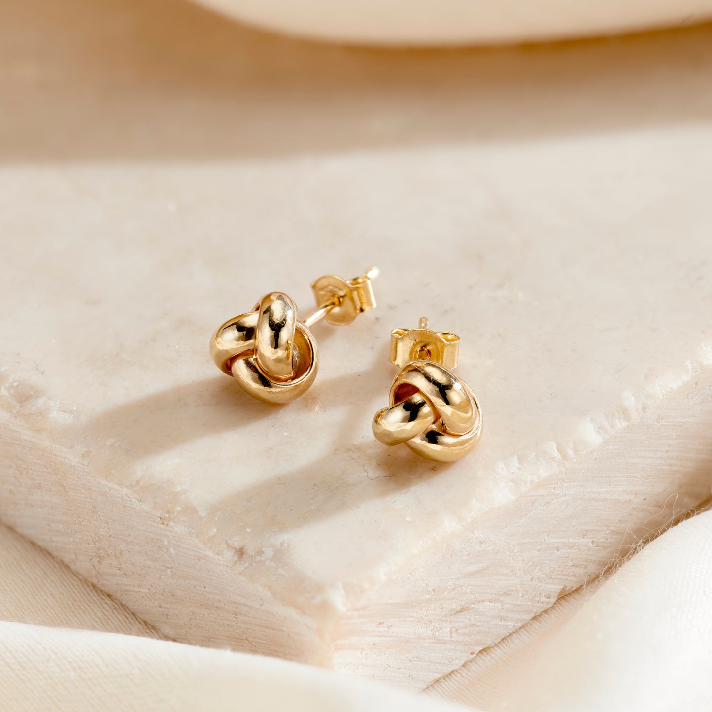 9ct Gold Knot Stud Earrings