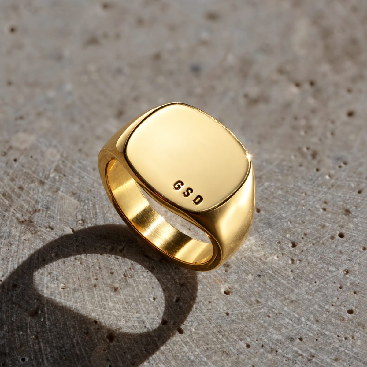 Men's Personalised Chunky Rounded Square Signet Ring in 18ct yellow gold plating