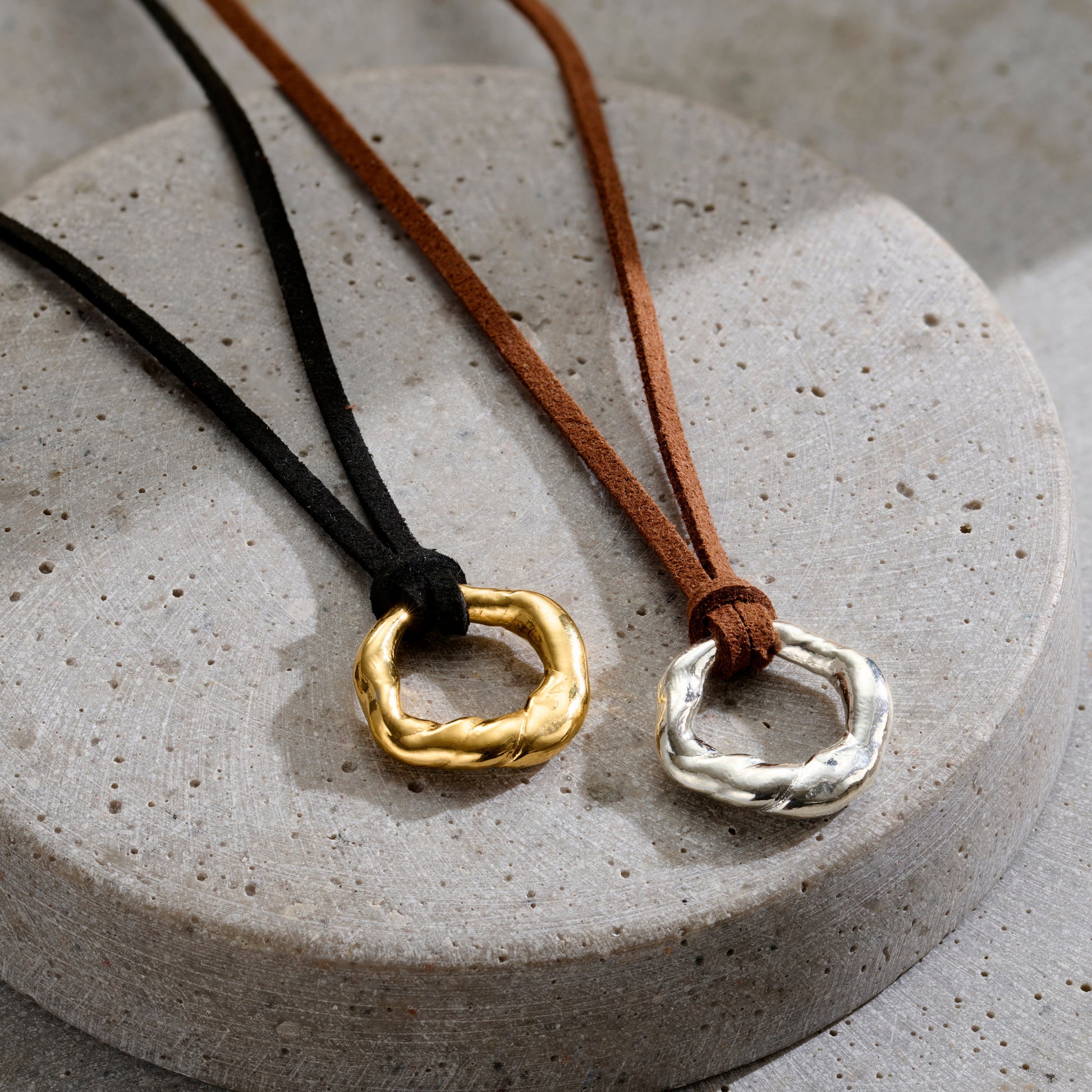 Lucky Pebble Hoop Leather Necklace